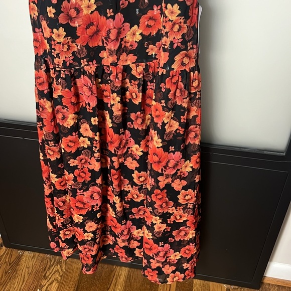 NWT NSR Midi Floral Dress Size Large - Picture 4 of 8
